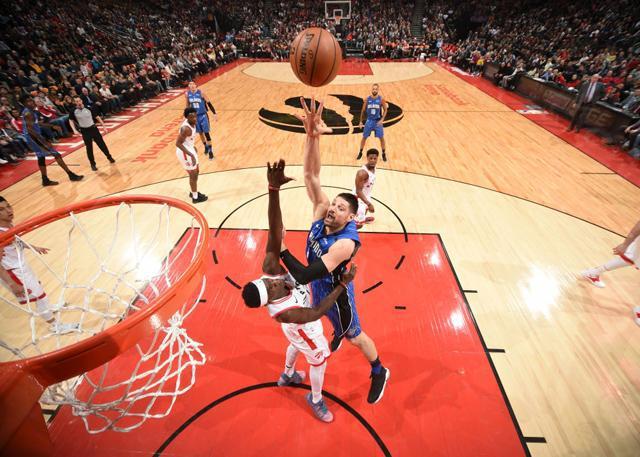 九游娱乐首页-猛龙队连胜魔术队，取得东部半决赛资格